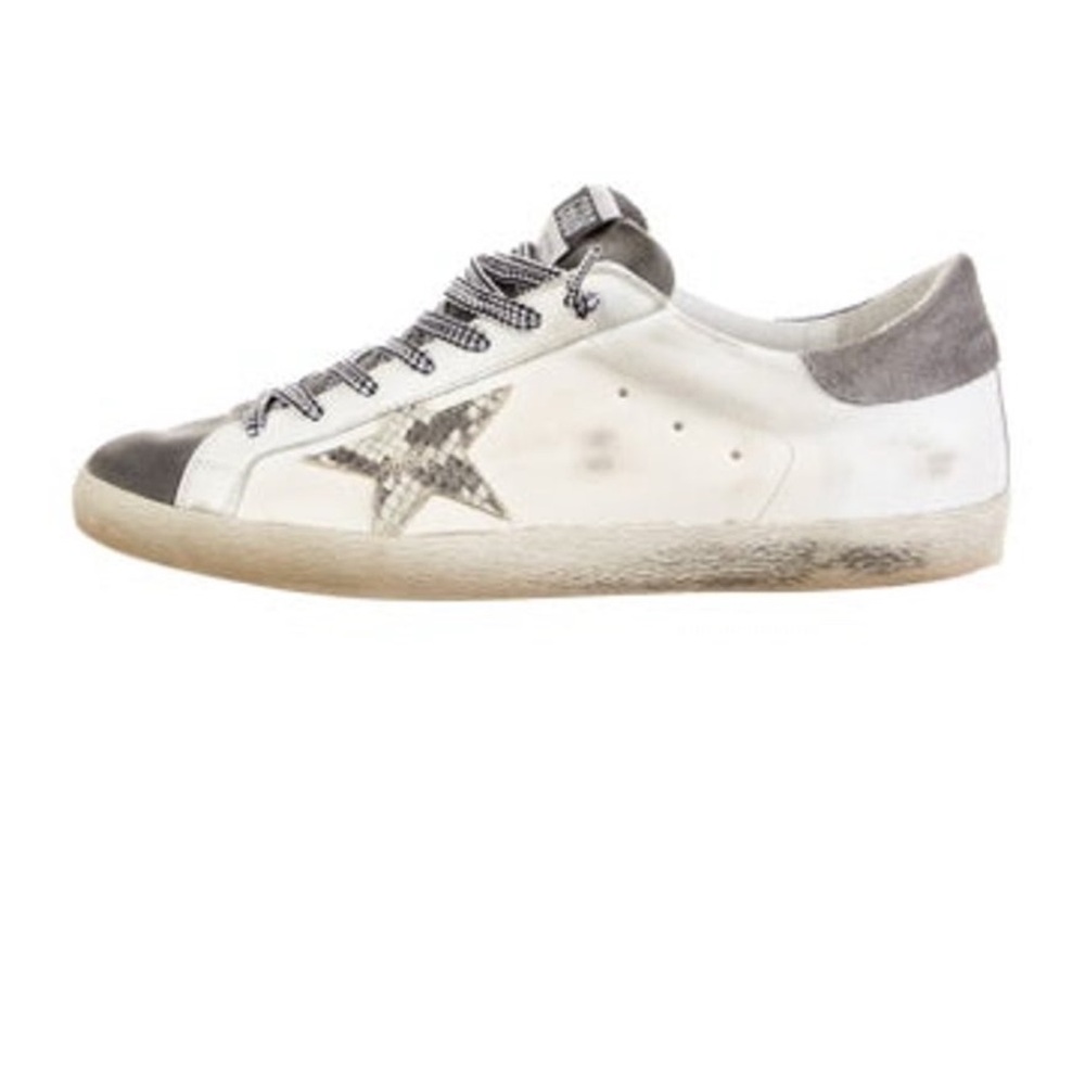 Men’s Golden Goose superstar sneaker